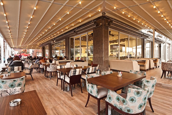 Imagen del bar/restaurante del Sor Hotel Eskisehir. Foto 3
