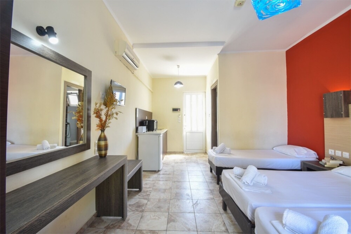 Imagen de la habitación del Splash Pool Bar. Foto 7