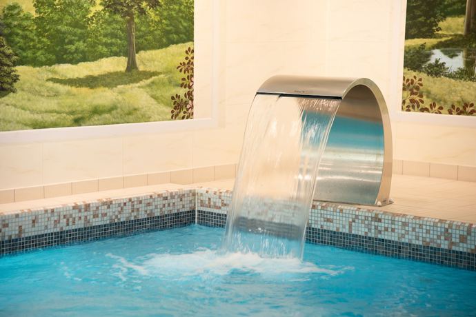 Imagen de la piscina del Sporthotel Landhaus Wacker. Foto 16