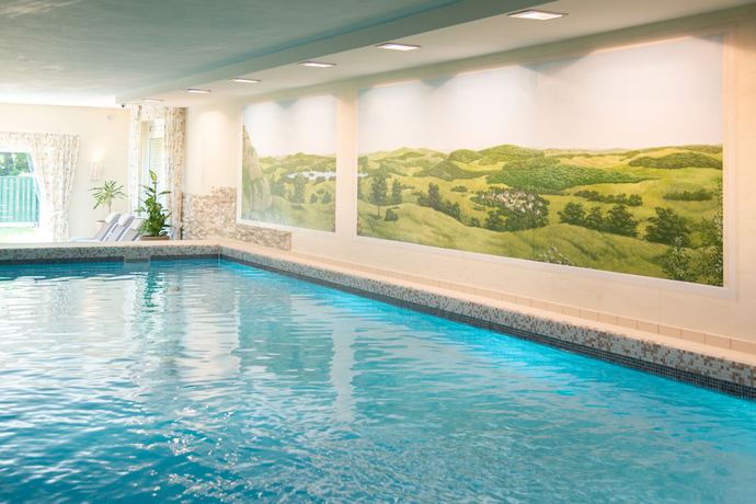 Imagen de la piscina del Sporthotel Landhaus Wacker. Foto 19
