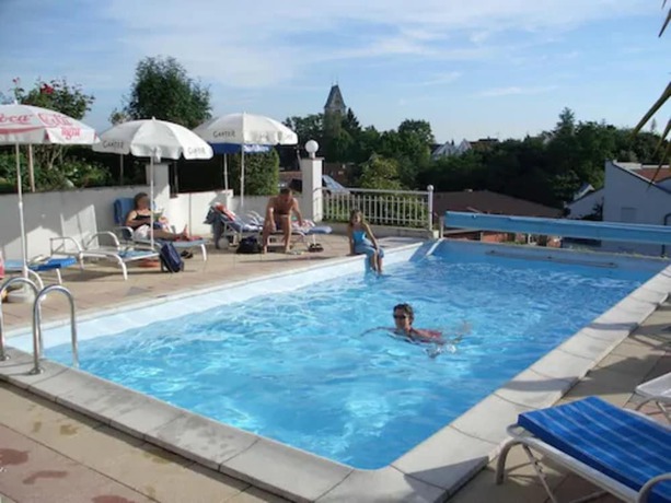 Imagen de la piscina del Sporthotel Sch&ouml;nblick. Foto 19