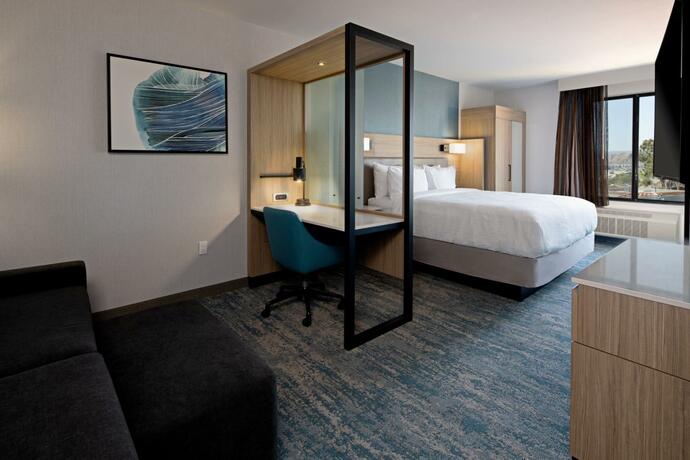 Imagen general del SpringHill Suites by Marriott Valencia. Foto 10