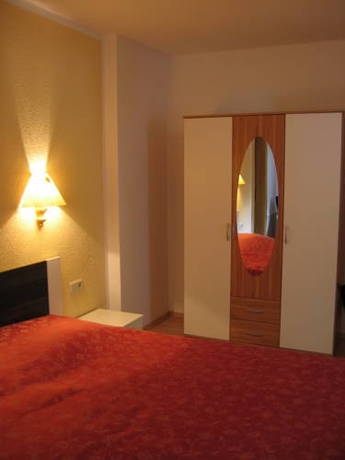 Imagen de los interiores del S'schl&ouml;ssle. Foto 7