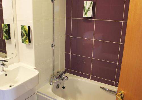 Imagen de la habitación del Stables Inn, Aintree. Foto 6