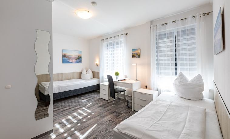 Imagen de la habitación del Stadt-gut-Hotel Gro&szlig;er Kurf&uuml;rst. Foto 11
