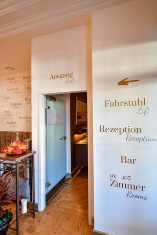 Imagen de la piscina del Stadthotel Iserlohn. Foto 20