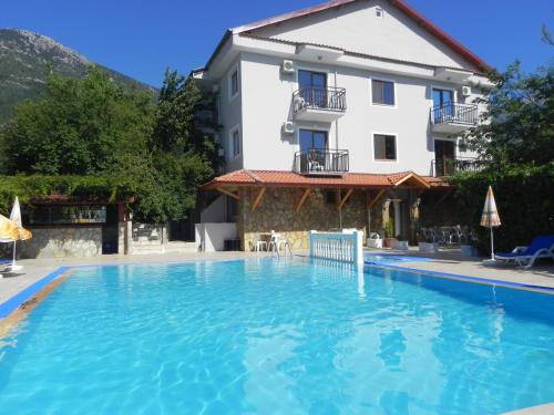 Imagen general del Star Hotel, &Ouml;l&uuml;deniz. Foto 4