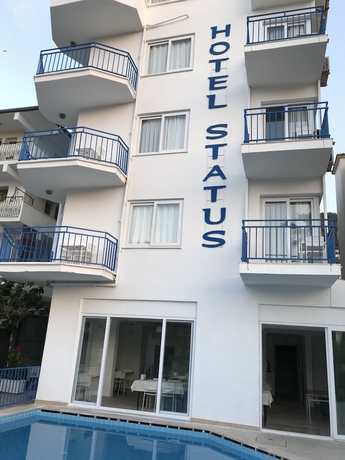 Imagen general del Status Hotel. Foto 1