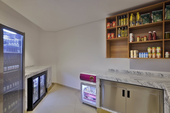 Imagen de los interiores del Staybridge Suites Al Khobar City, an IHG Hotel. Foto 19