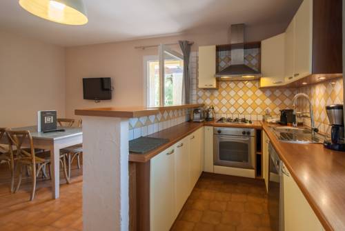 Imagen de la habitación del Stayincalvi. Foto 7