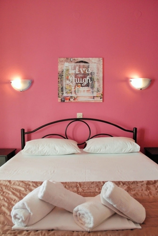 Imagen de la habitación del Stefanos Place. Foto 8