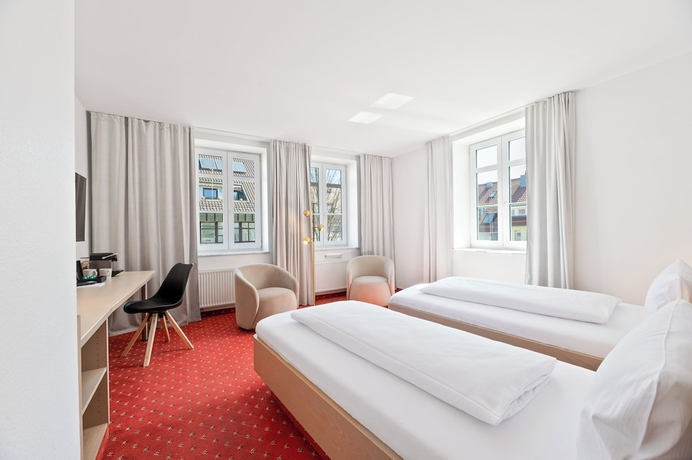 Imagen de la habitación del Steiners Hotel. Foto 2