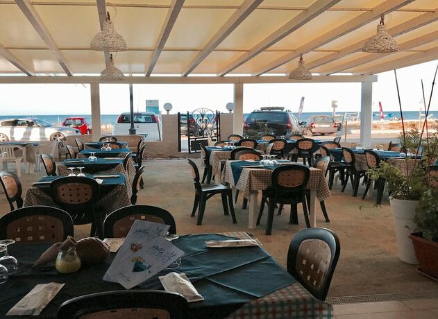 Imagen del bar/restaurante del Stella Marina Camere Sul Mare. Foto 19
