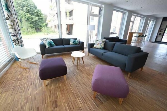 Imagen de los interiores del Steverbett Hotel. Foto 20