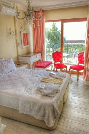Imagen general del Stone Hill Otel. Foto 5