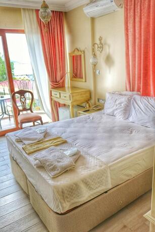 Imagen general del Stone Hill Otel. Foto 14