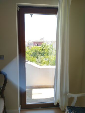 Imagen de la habitación del Stone Hill Otel. Foto 16