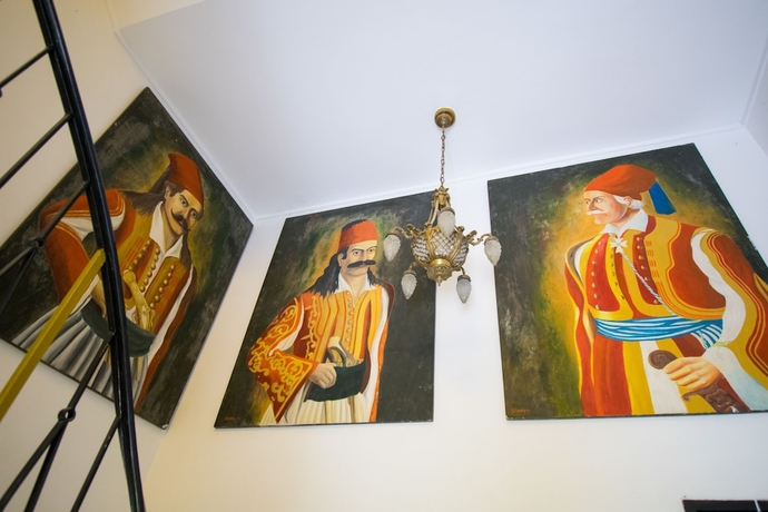 Imagen de los interiores del Stone Palace. Foto 18