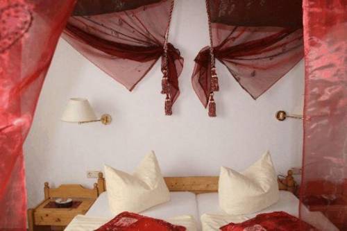 Imagen de la habitación del Strand-hotel Lobbe. Foto 3