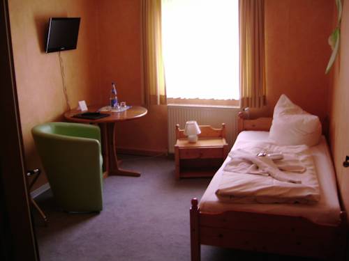 Imagen de la habitación del Strand-hotel Lobbe. Foto 5