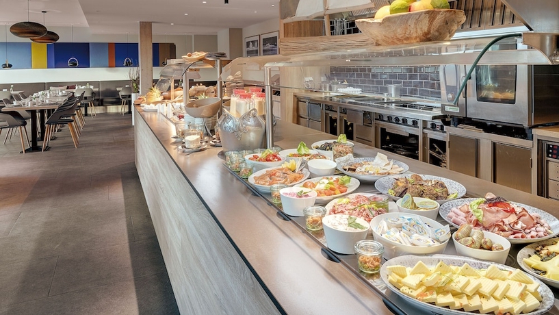 Imagen del bar/restaurante del Strandhotel Sandburg. Foto 5