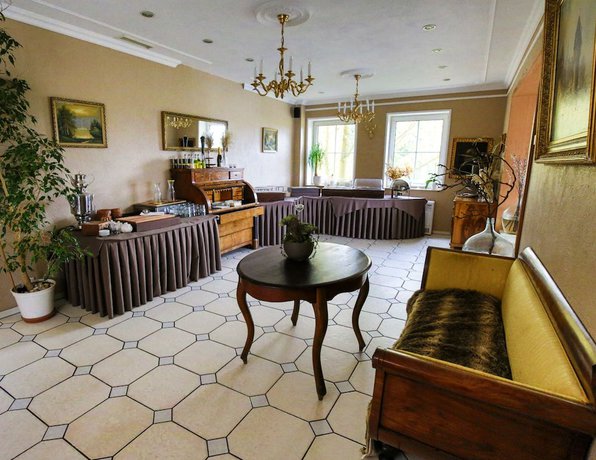 Imagen de los interiores del Strandhotel Vier Jahreszeiten Buckow. Foto 20