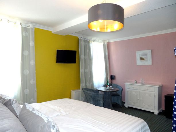 Imagen de la habitación del Strandhotel Villa Louisa and Appartementh&auml;user Villa Josephine und Christine. Foto 2