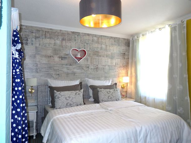 Imagen de la habitación del Strandhotel Villa Louisa and Appartementh&auml;user Villa Josephine und Christine. Foto 14