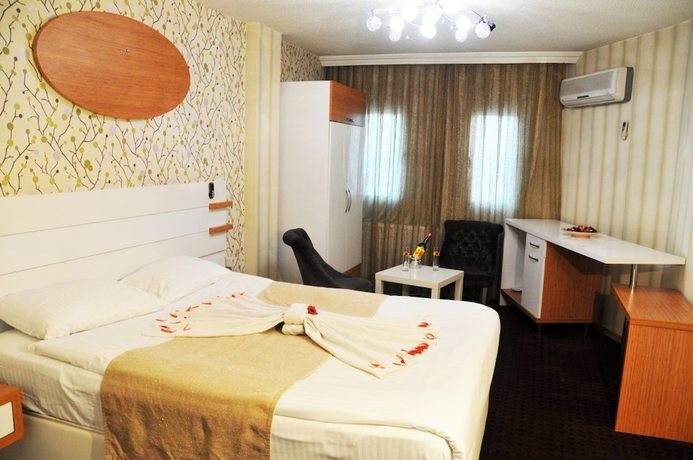 Imagen de la habitación del Strazburg Hotel. Foto 4