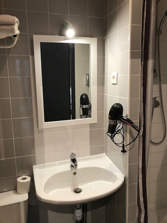 Imagen de la habitación del Street Art Hotel. Foto 14