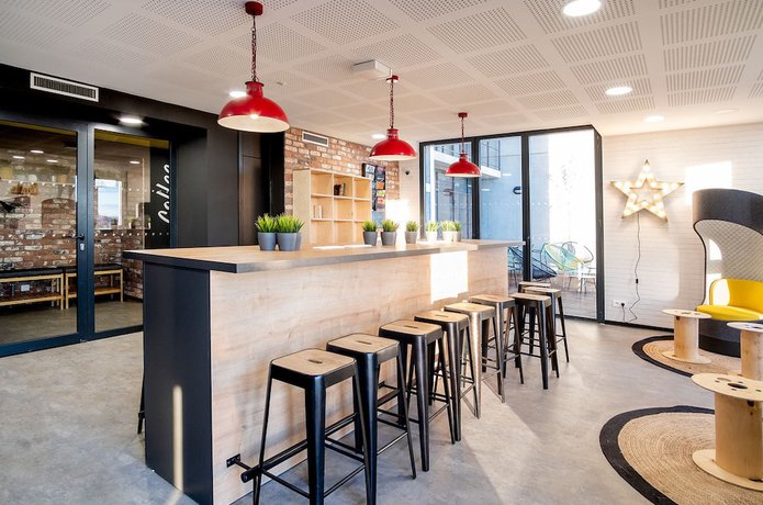 Imagen del bar/restaurante del Student Factory Bordeaux. Foto 4