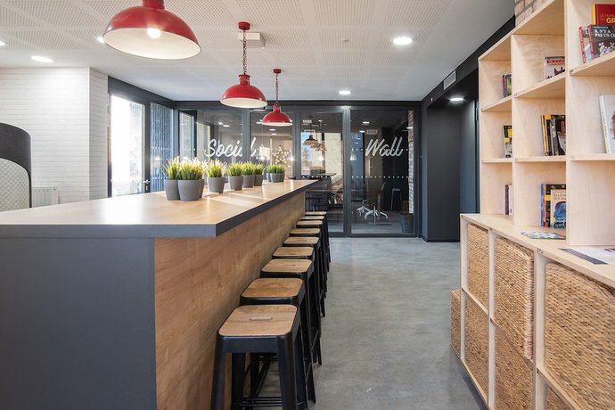 Imagen del bar/restaurante del Student Factory Bordeaux. Foto 5