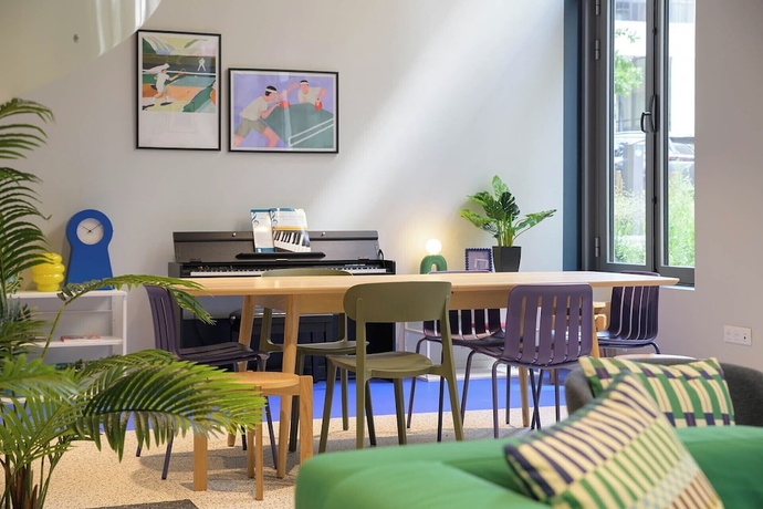 Imagen de los interiores del Student Factory Paris - Universeine. Foto 8
