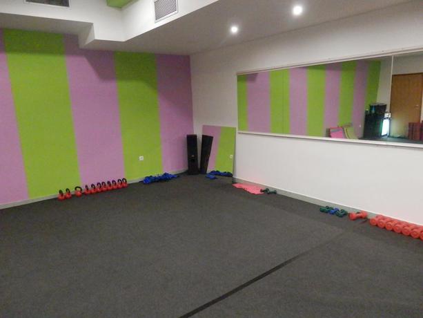 Imagen de los interiores del Student Hotel Mostar. Foto 11