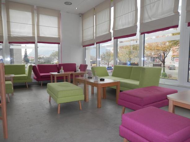 Imagen de la habitación del Student Hotel Mostar. Foto 7