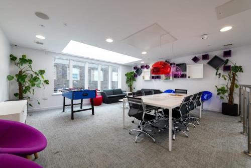 Imagen general del Student Only - Studios in Portsmouth city centre - Collegiate Middle Street. Foto 3