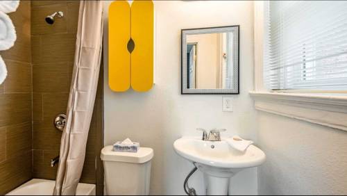 Imagen de la habitación del Studio 6 Kansas City, Mo-midtown. Foto 2