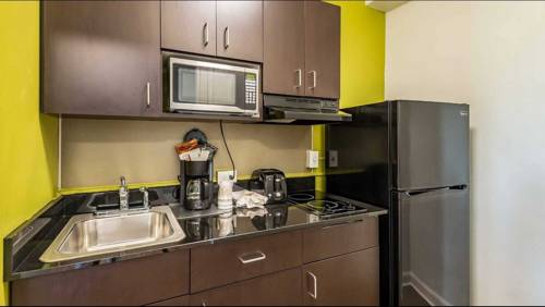 Imagen de la habitación del Studio 6 Kansas City, Mo-midtown. Foto 4