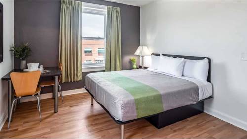 Imagen de la habitación del Studio 6 Kansas City, Mo-midtown. Foto 5