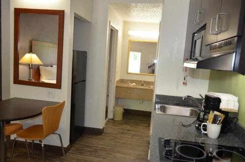 Imagen general del Studio Suites Extended Stay Chattanooga. Foto 4