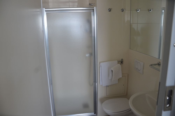 Imagen de la habitación del Study Hôtel. Foto 16