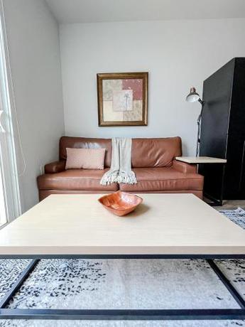 Imagen de la habitación del Stunning Downtown Bowling Green Apartments. Foto 16