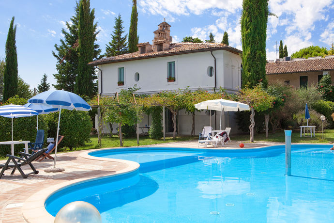 Imagen de la piscina del Subretia Residenze Di Campagna. Foto 15