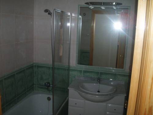 Imagen de la habitación del Sucina Villas. Foto 11