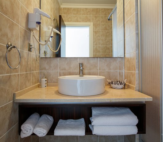 Imagen de la habitación del Suena Hotel. Foto 10
