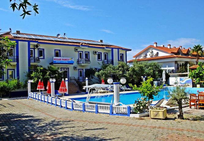 Imagen de los exteriores del Sugar Family Apart Hotel. Foto 13