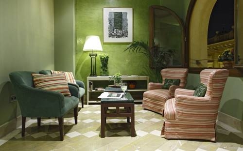 Imagen general del Suite Alcazar. Foto 16