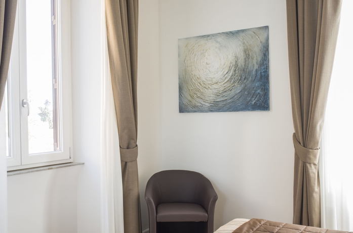 Imagen de la habitación del Suite Deal Rome. Foto 5