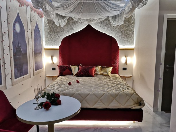 Imagen de la habitación del Suite Dreams Hotel Montecatini. Foto 2