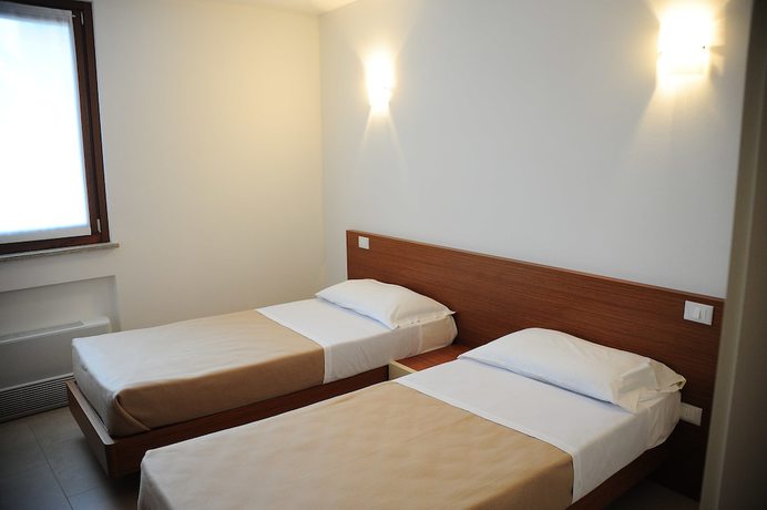 Imagen de la habitación del Suite Maria. Foto 14